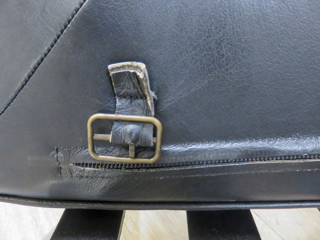 Vintage Black Leather Barcelona Chair