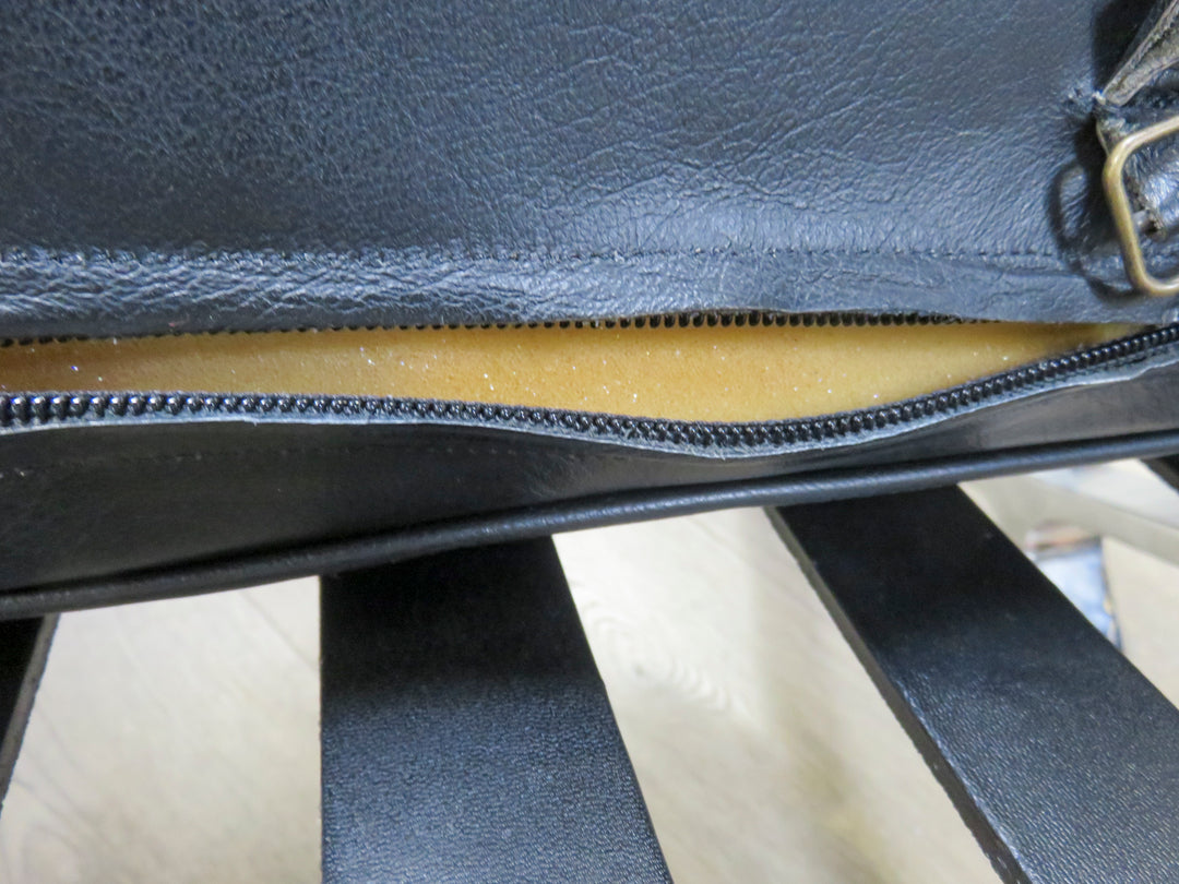 Vintage Black Leather Barcelona Chair