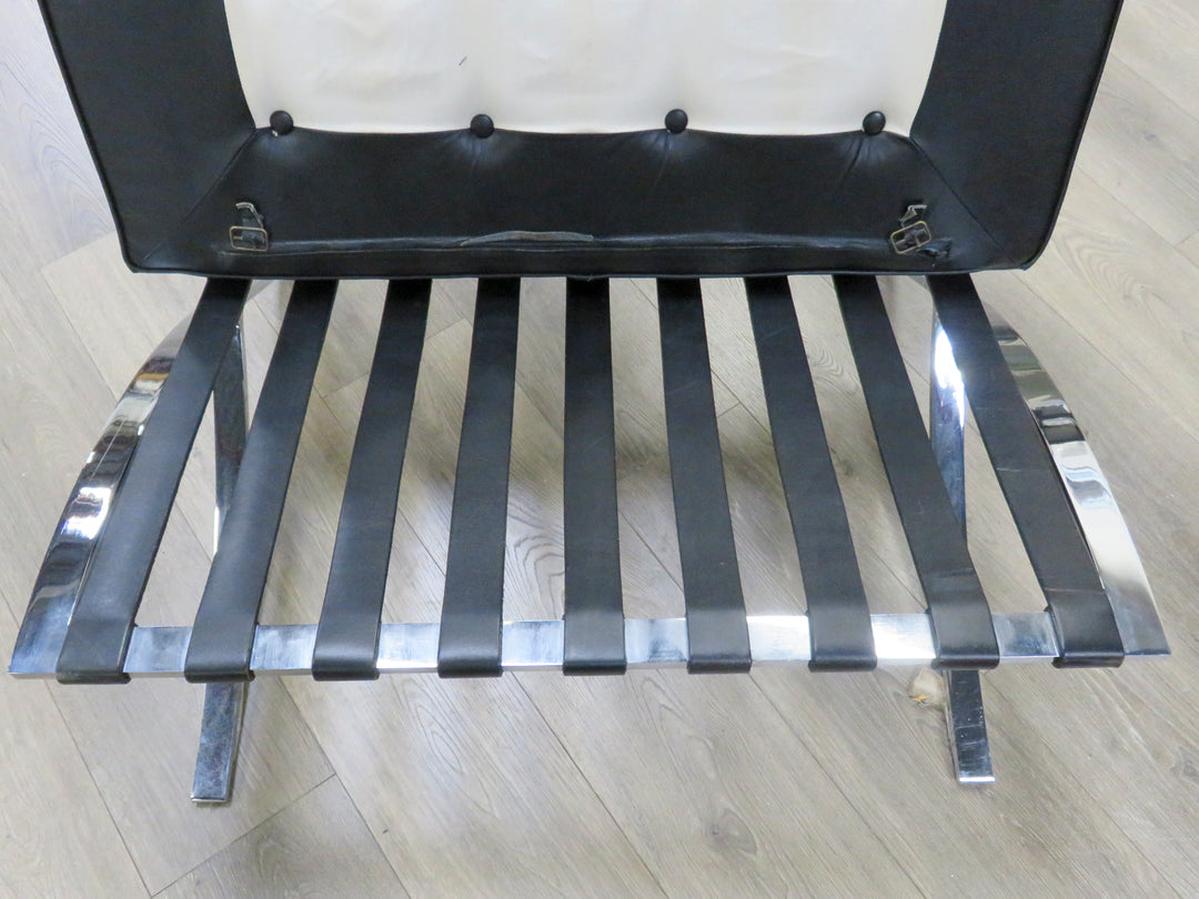 Vintage Black Leather Barcelona Chair