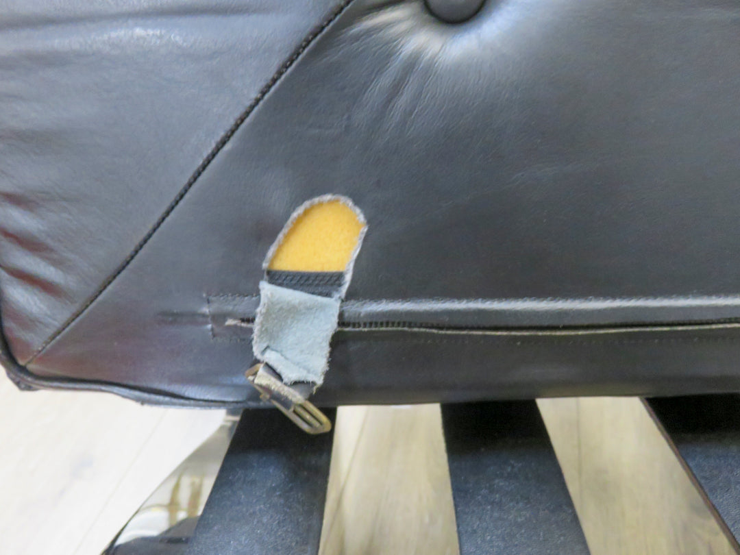 Vintage Black Leather Barcelona Chair