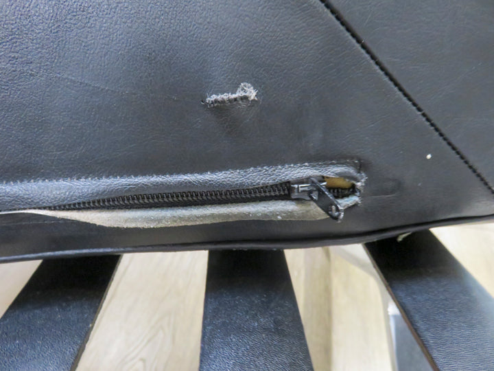 Vintage Black Leather Barcelona Chair