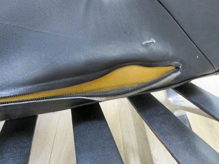 Vintage Black Leather Barcelona Chair