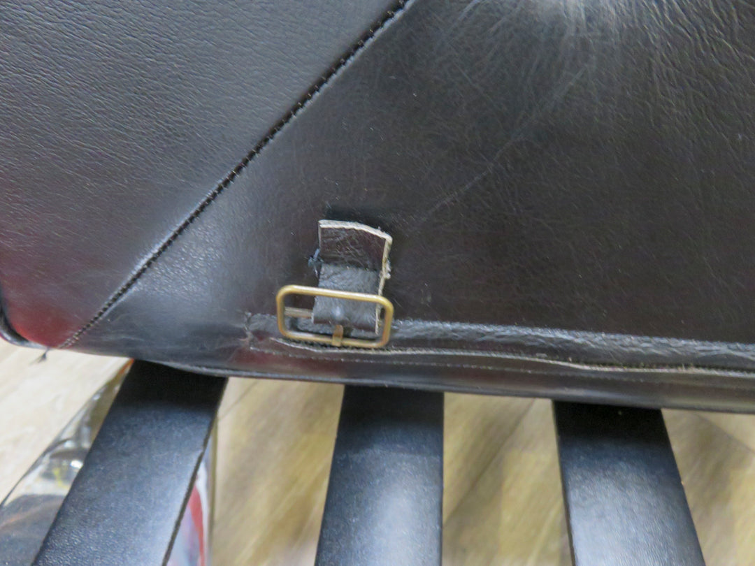 Vintage Black Leather Barcelona Chair