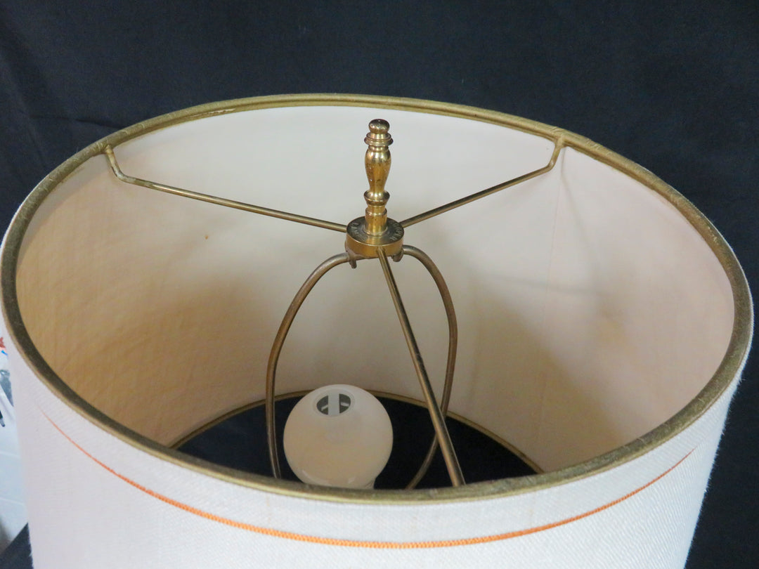 Vintage Robins and Nest Table Lamp