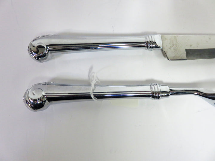 Carvell Hall Carving Set