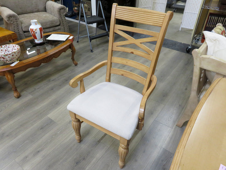 Pine Dining Table & Six Chairs