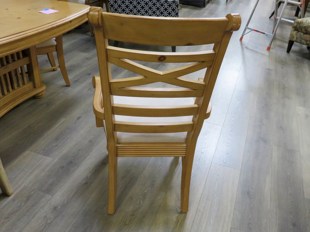 Pine Dining Table & Six Chairs