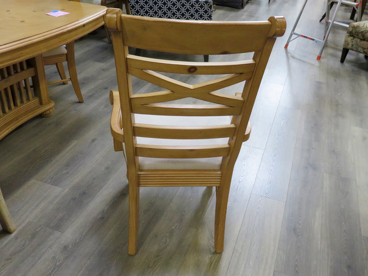 Pine Dining Table & Six Chairs