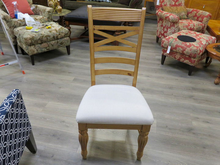 Pine Dining Table & Six Chairs