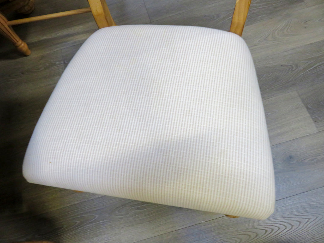 Pine Dining Table & Six Chairs