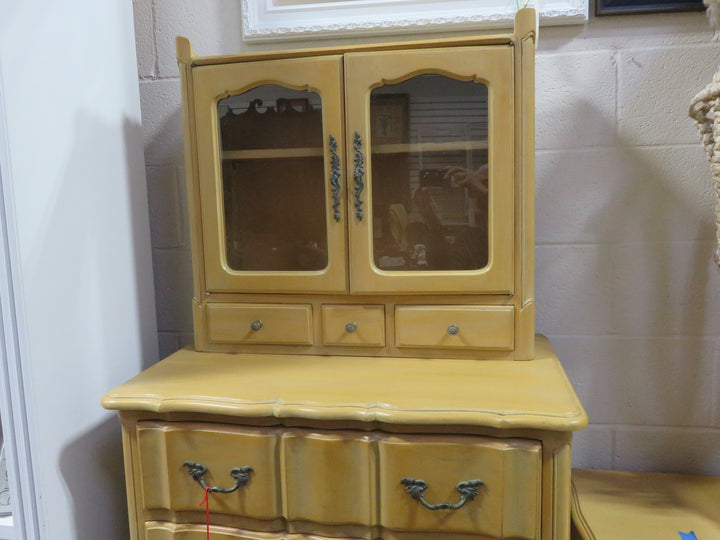 French Provincial Dresser With Hutch