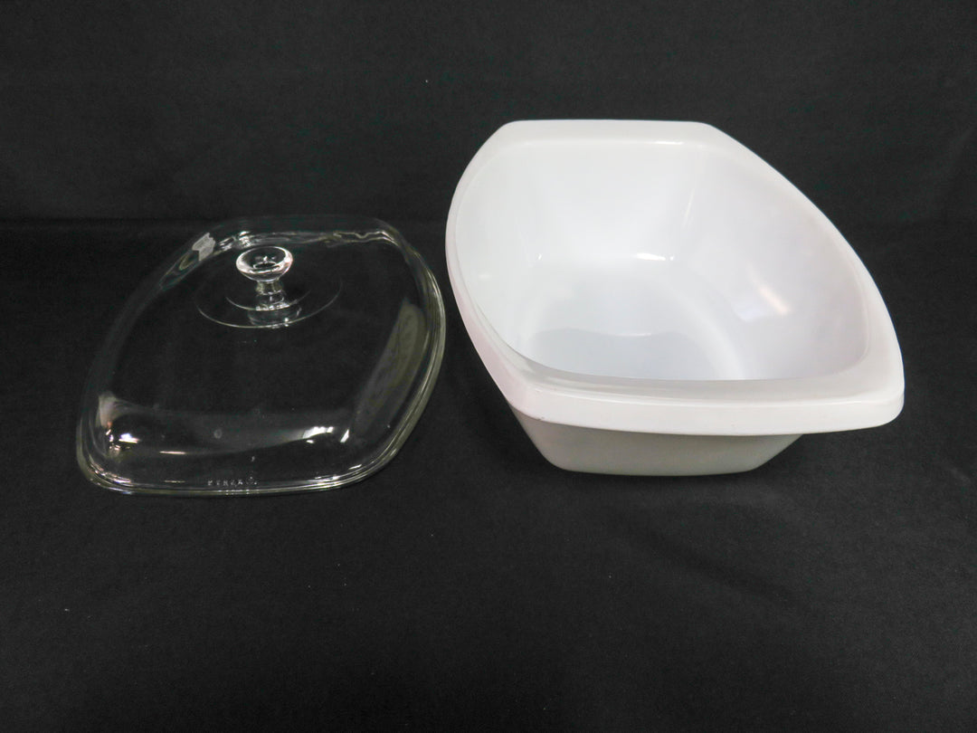 Pyrex Lidded Golden Honeysuckle Casserole