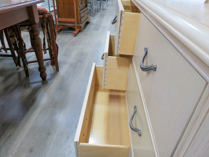 Thomasville Impressions Dresser with Mirror