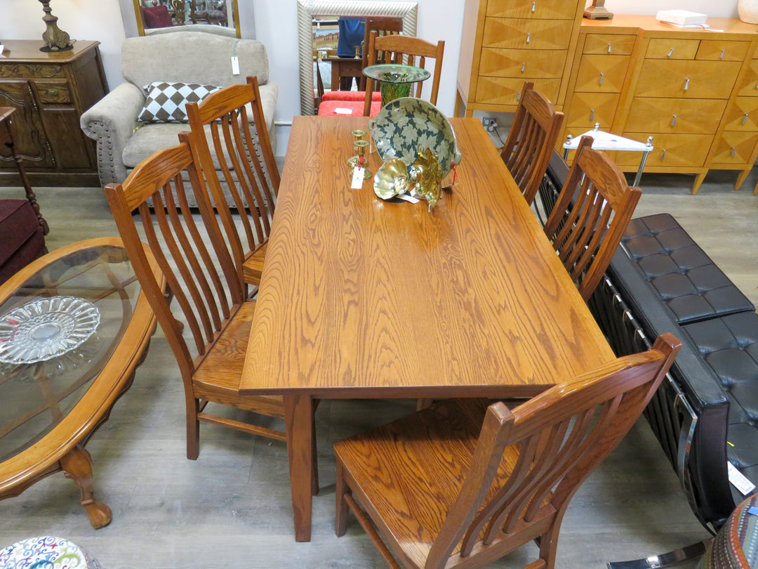 Mission Style Oak Dining Table & Chairs