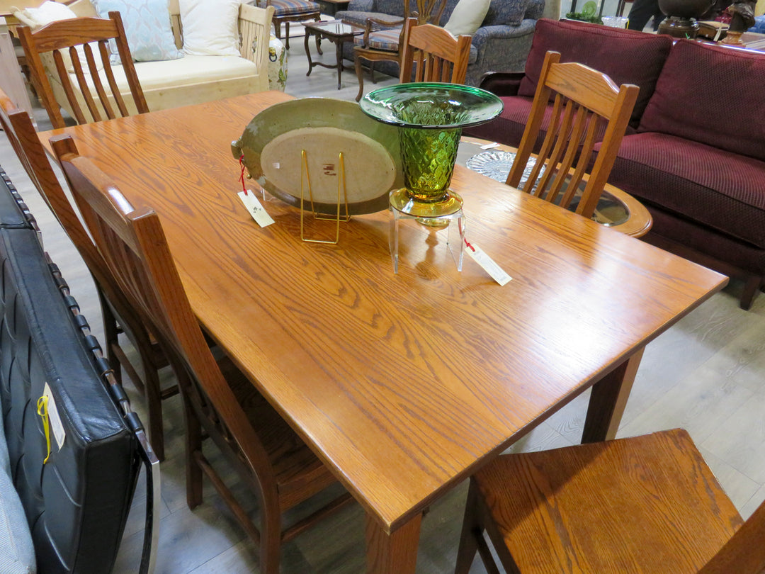 Mission Style Oak Dining Table & Chairs
