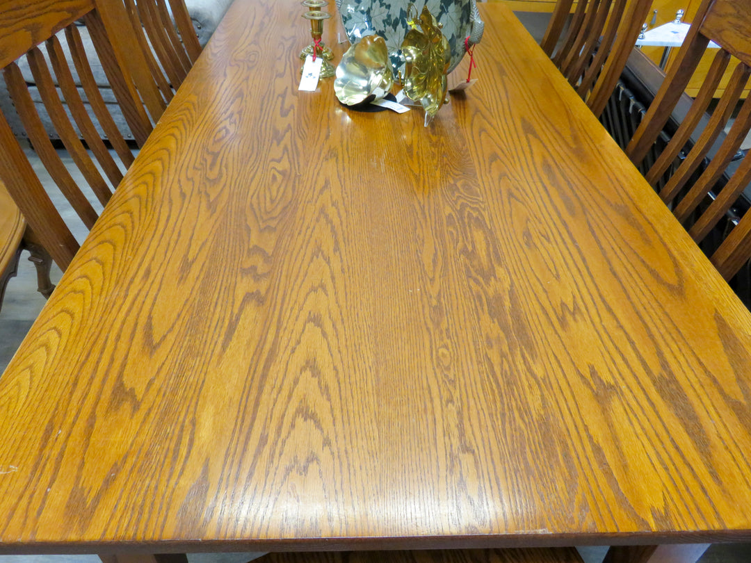 Mission Style Oak Dining Table & Chairs