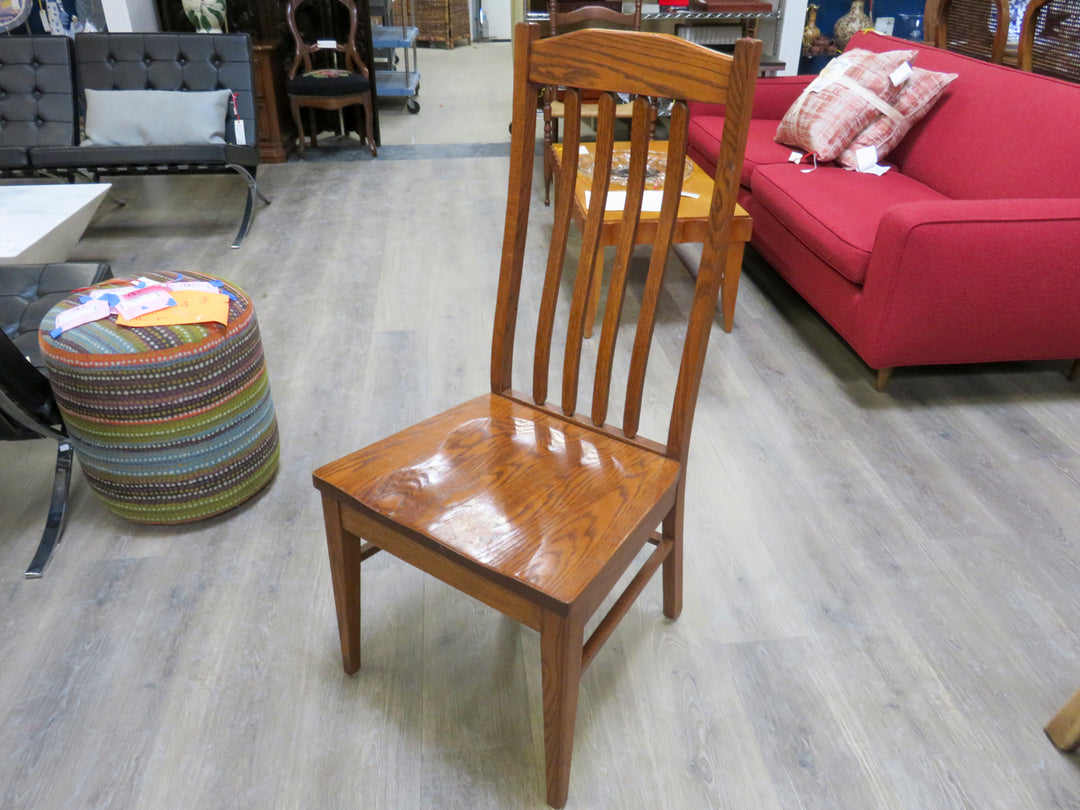 Mission Style Oak Dining Table & Chairs