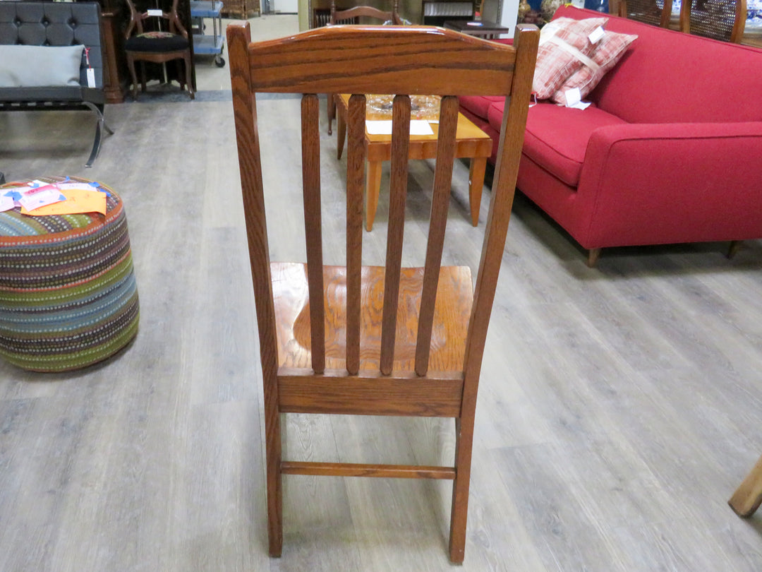 Mission Style Oak Dining Table & Chairs