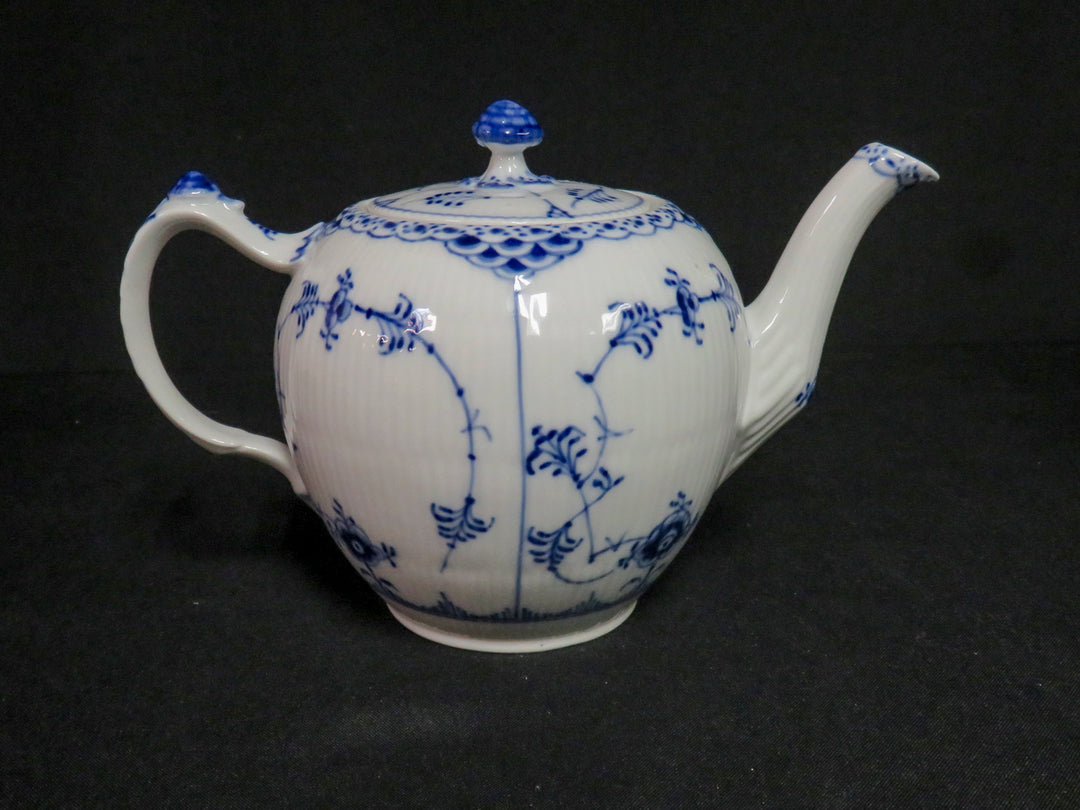 Royal Copenhagen Musselmalet Teapot