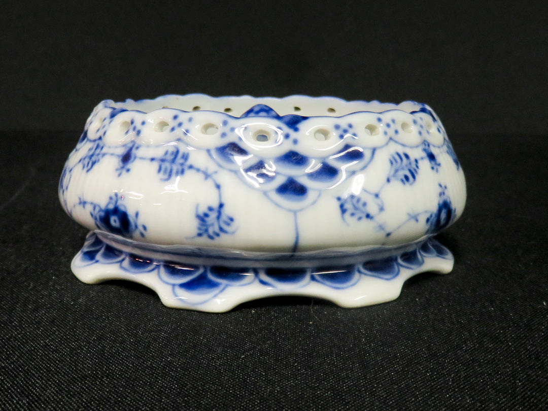 Royal Copenhagen Musselmalet Canape Bowl