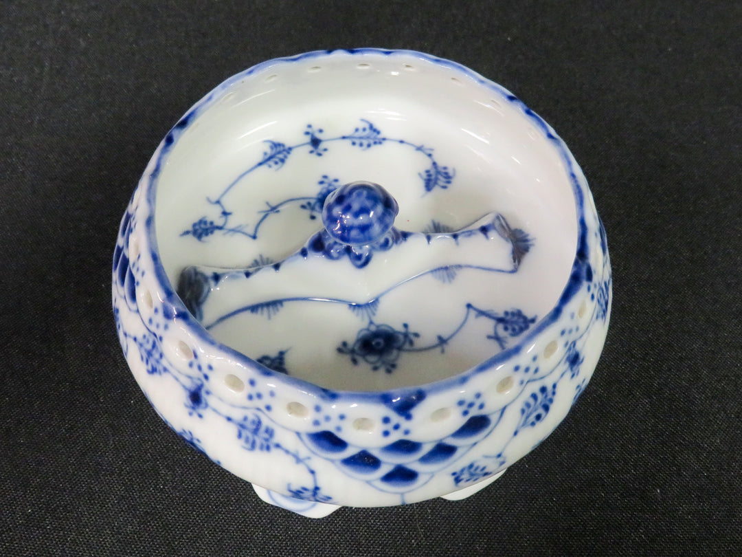 Royal Copenhagen Musselmalet Canape Bowl