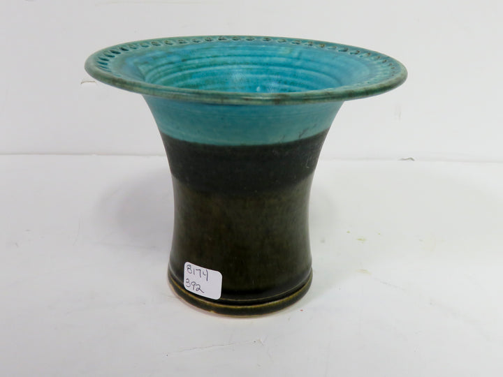 Barb Lund Vase/Earring Holder