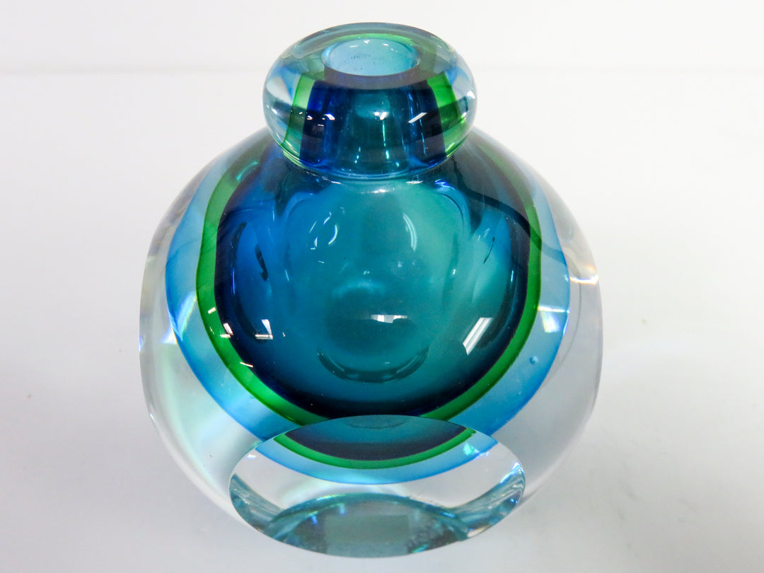 Fifth Avenue Perfume Bottle