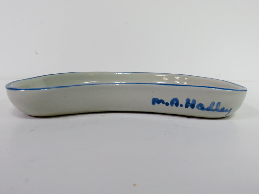 M.A. Hadley Crescent Dishes
