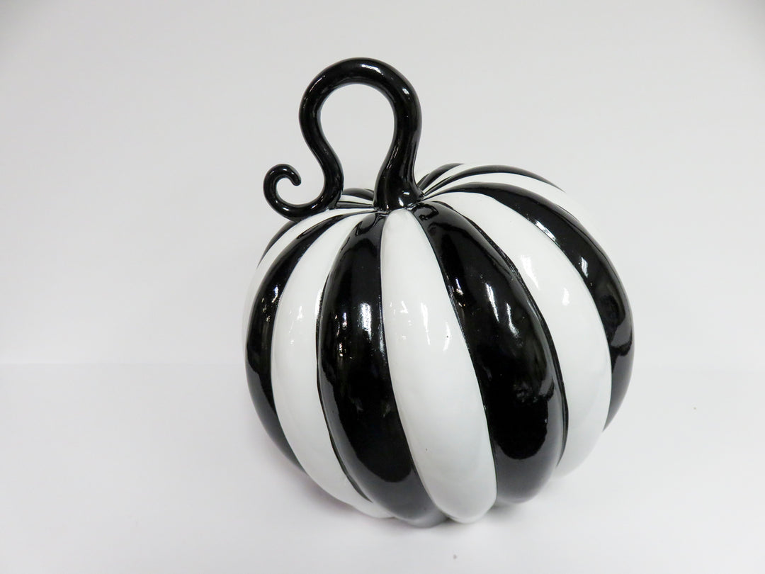 Modern Pumpkin Decor