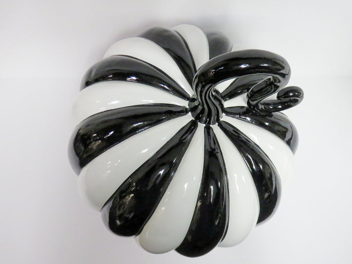 Modern Pumpkin Decor