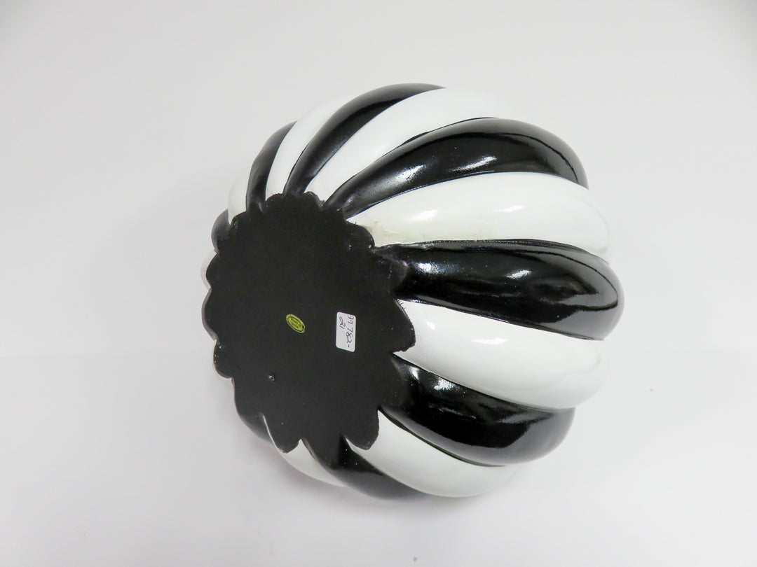 Modern Pumpkin Decor