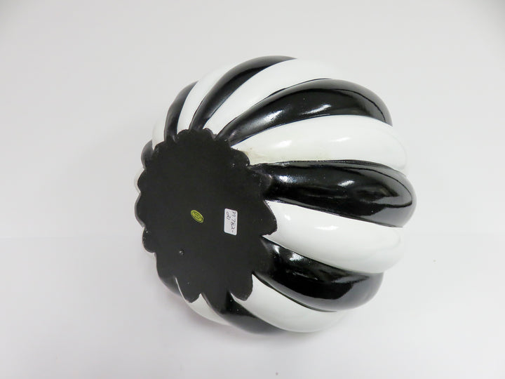Modern Pumpkin Decor